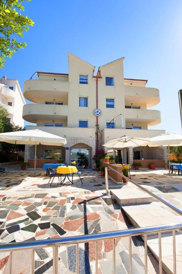 Apartments By The Sea Slatine, Ciovo - 10435 Zewnętrze zdjęcie